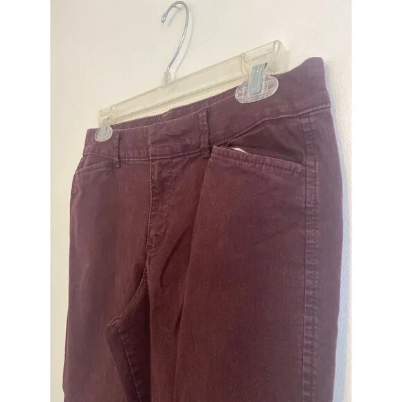 Old Navy Pixie Mid-Rise Burgundy Ankle Pants Women’s Size 8 - Picture 2 of 6